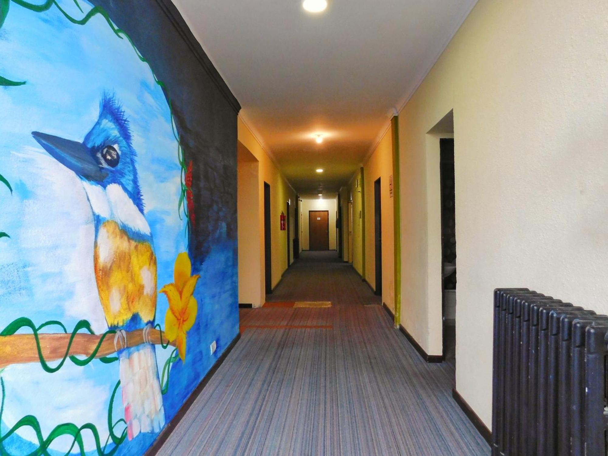 Hostel Arrayan Bariloche Екстер'єр фото