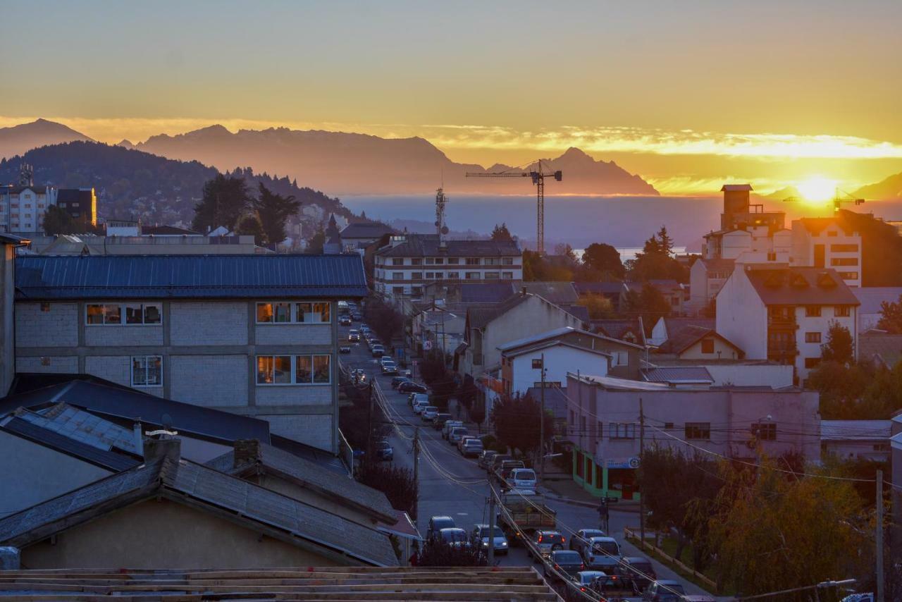 Hostel Arrayan Bariloche Екстер'єр фото