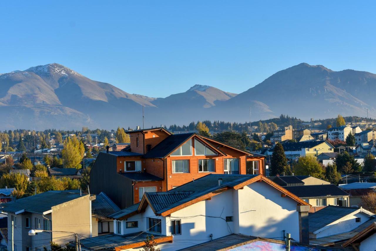 Hostel Arrayan Bariloche Екстер'єр фото