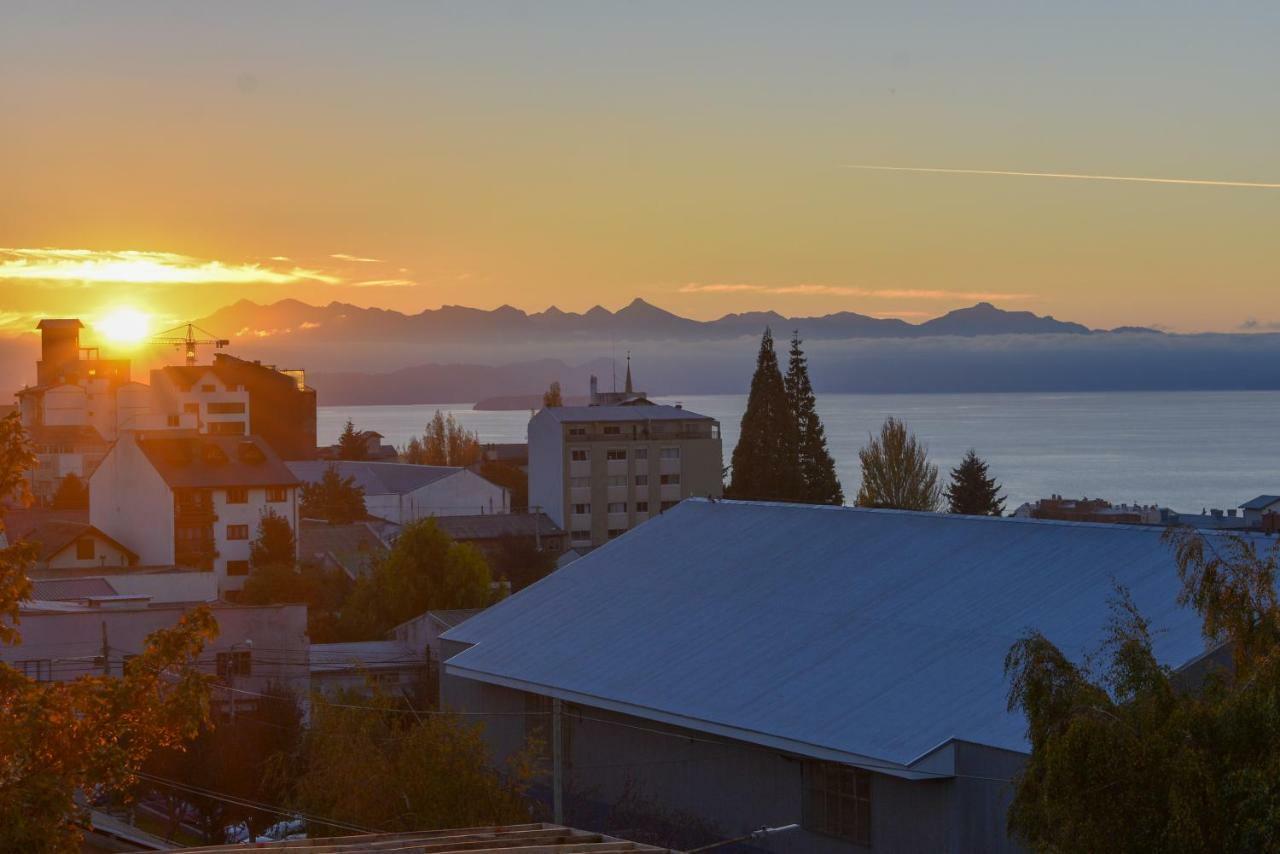 Hostel Arrayan Bariloche Екстер'єр фото